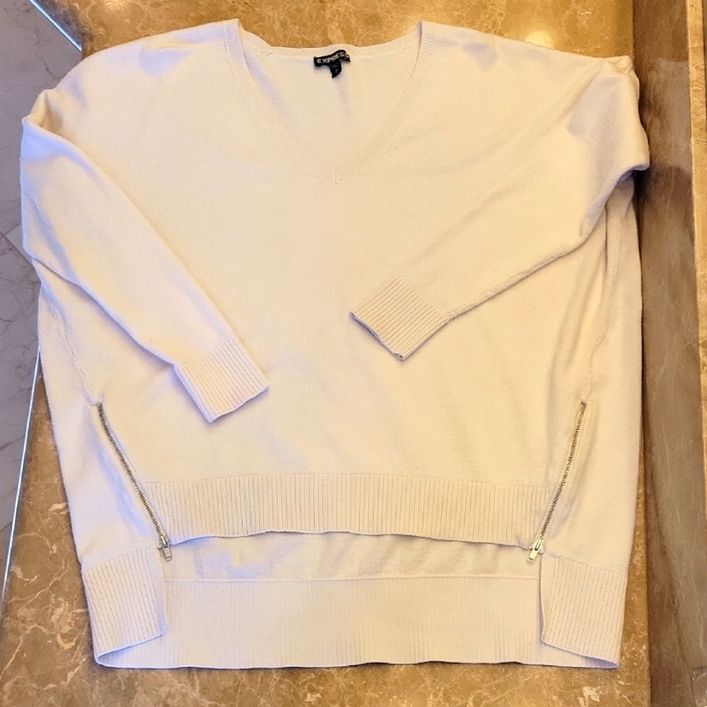 Express Cream V-Neck Sweater Hi-low Style w/ zipper Accents,  S